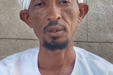 على الأخ ” عمر ود العجوز” الإعتذار لإدارة المستشفى