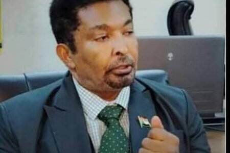 وزير الثروة الحيوانية يبحث ترتيبات تنفيذ مدن الانتاج الحيواني بالشمالية ونهر النيل