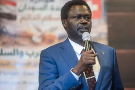 مناوي: لن تتوقف الحرب ولن يتحقق السلام إلا بحوار سوداني سوداني داخل البلاد وبدون إقصاء لأحد