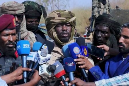 الجيش السوداني يستقبل اليوم قوة منشقة جديدة من قوات المتمردين