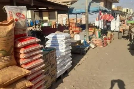 السودان يدفع بتدابير جديدة لمحاصرة الغلاء، وإعفاء المواد الأساسية من الجمارك